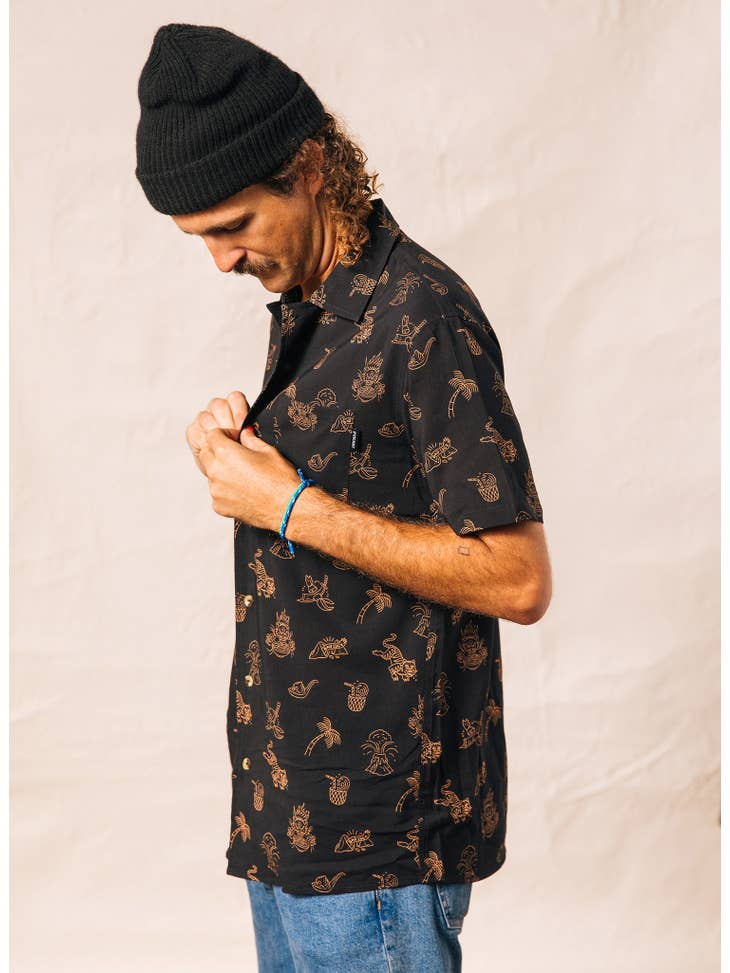 Spicy Noods Button Up Shirt - La De Da
