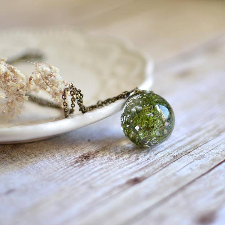 Woodland Moss Terrarium Brass Necklace - La De Da