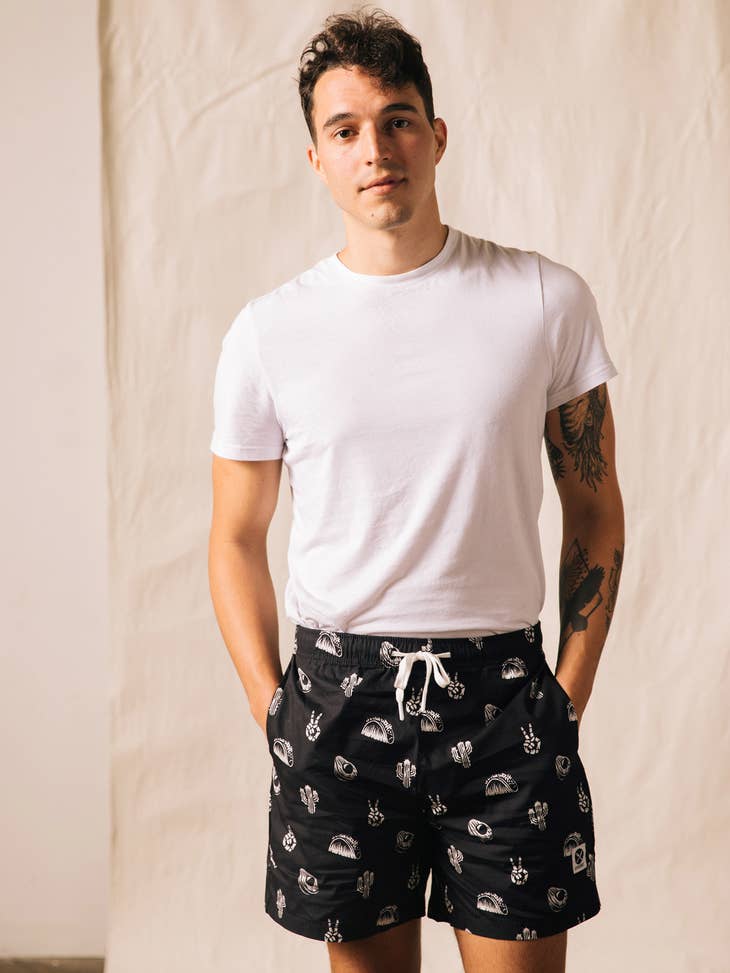 No Problemo Tacos & Cactus Walk Shorts - La De Da