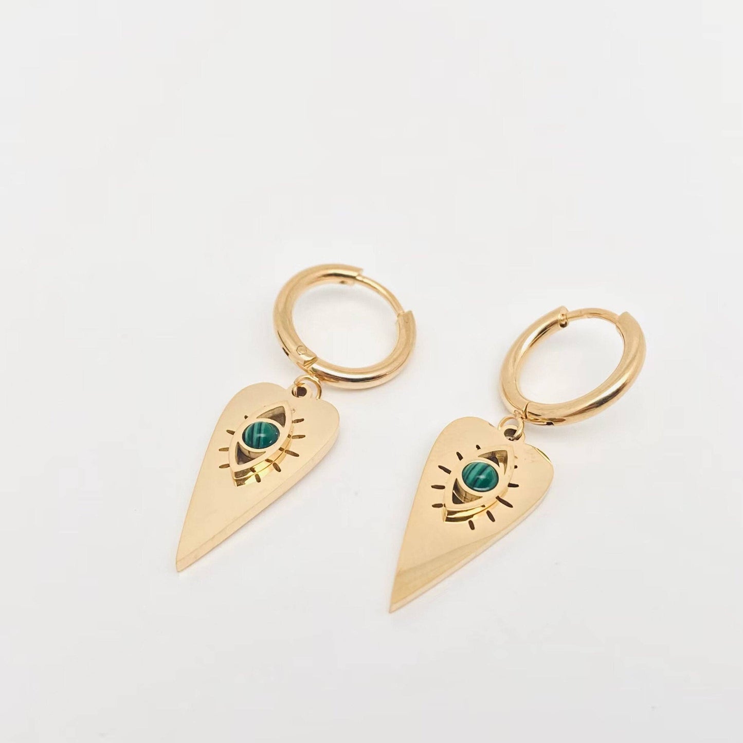 Inlaid Malachite Eyes Heart-shaped Huggie Earrings