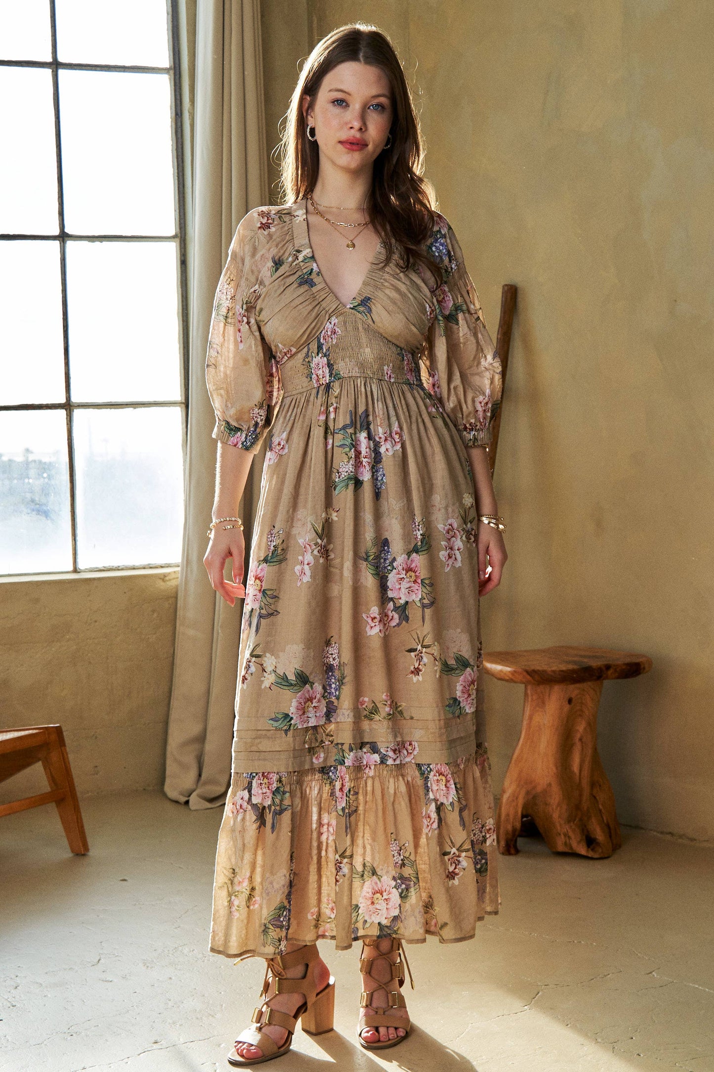 PLUS GARDEN PRINTED THREE LINE WAIST MAXI DRESS -Light Taupe