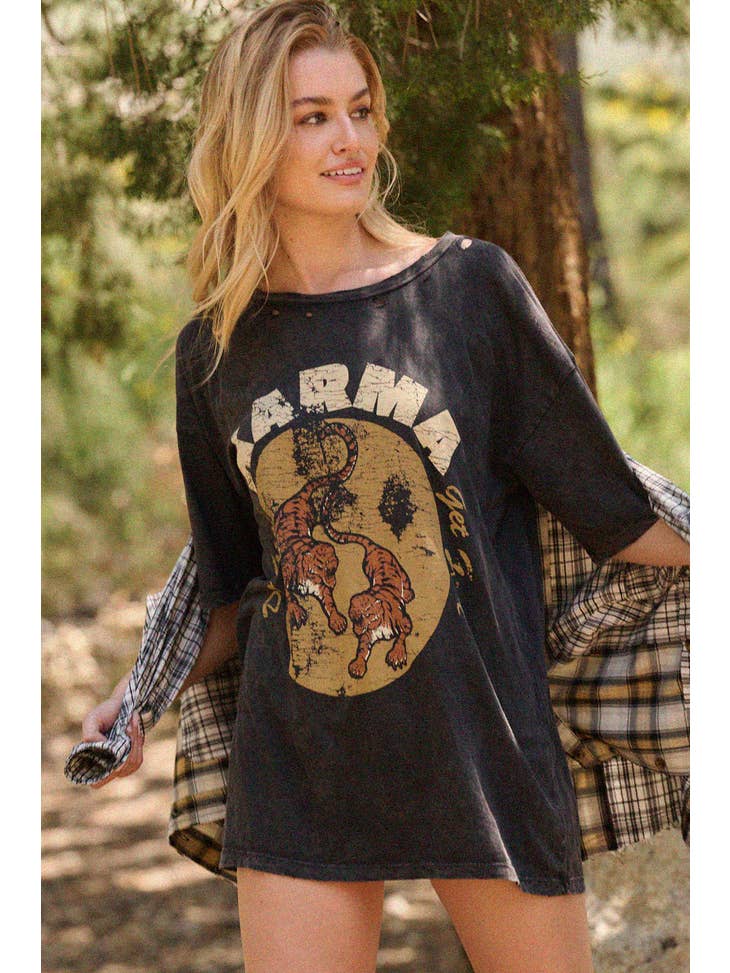 Good Karma Oversize Graphic Tee - La De Da