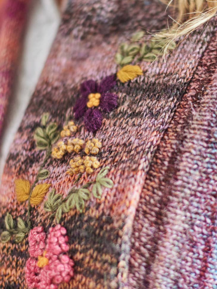 Taos Embroidered Sweater - La De Da