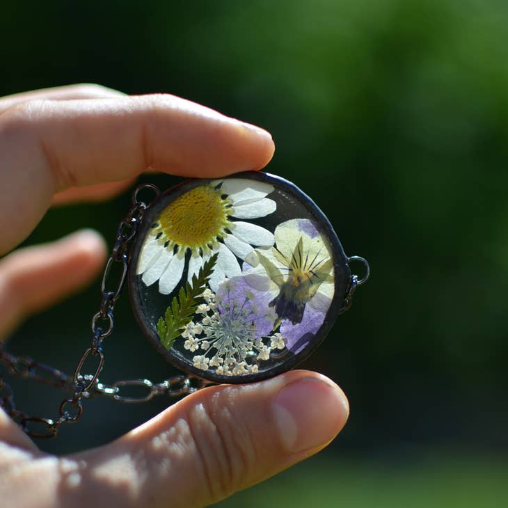 Pressed Flower Terrarium Necklace - La De Da