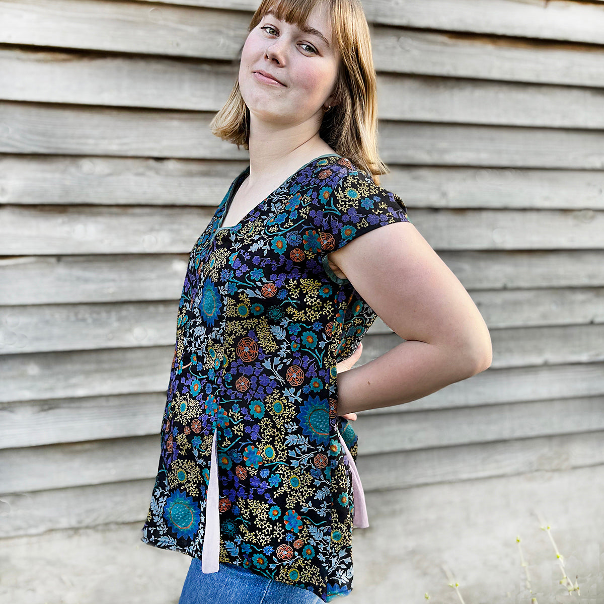 Josephina Top in Mini Blooms - La De Da