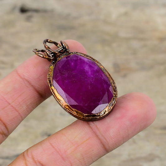 Faceted Kashmir Ruby Pendant Necklace