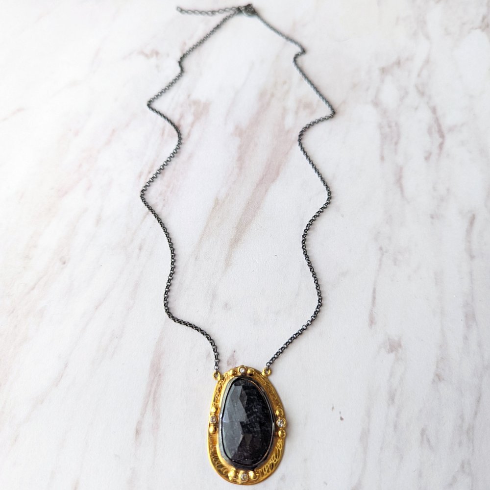 Midnight Sapphire Necklace - La De Da