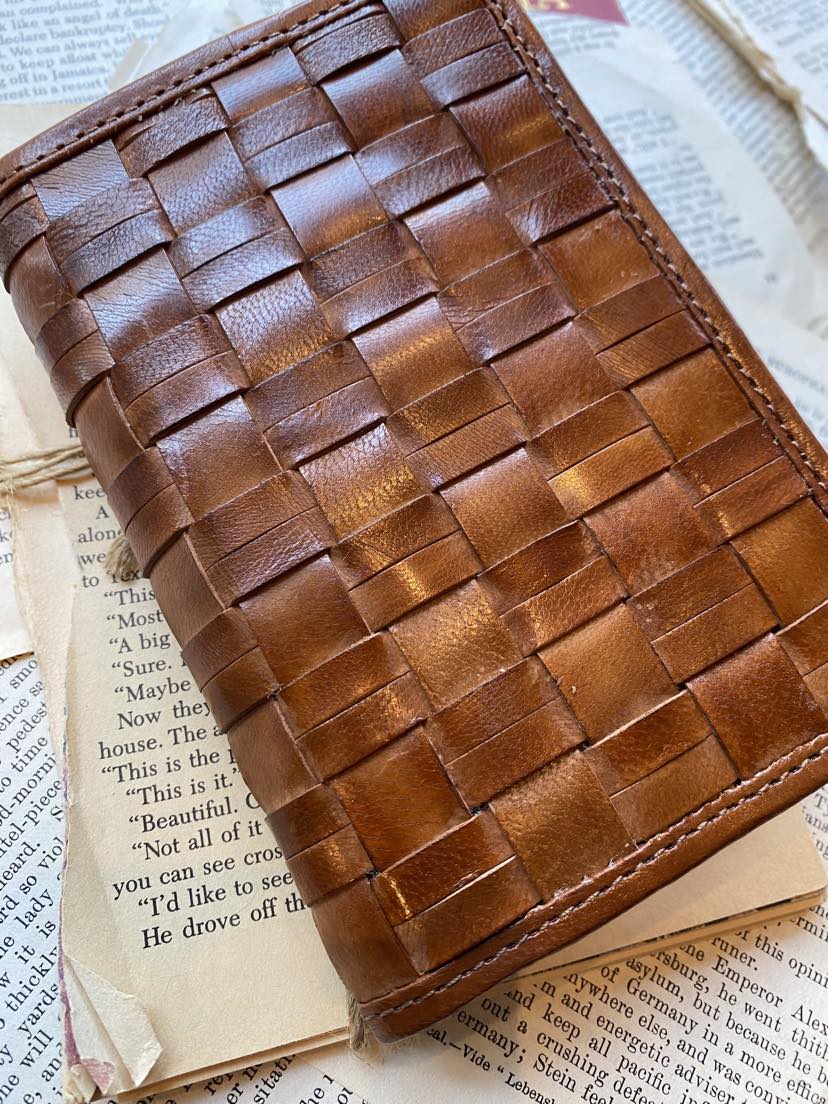 Gulliver Leather Passport Cover - La De Da