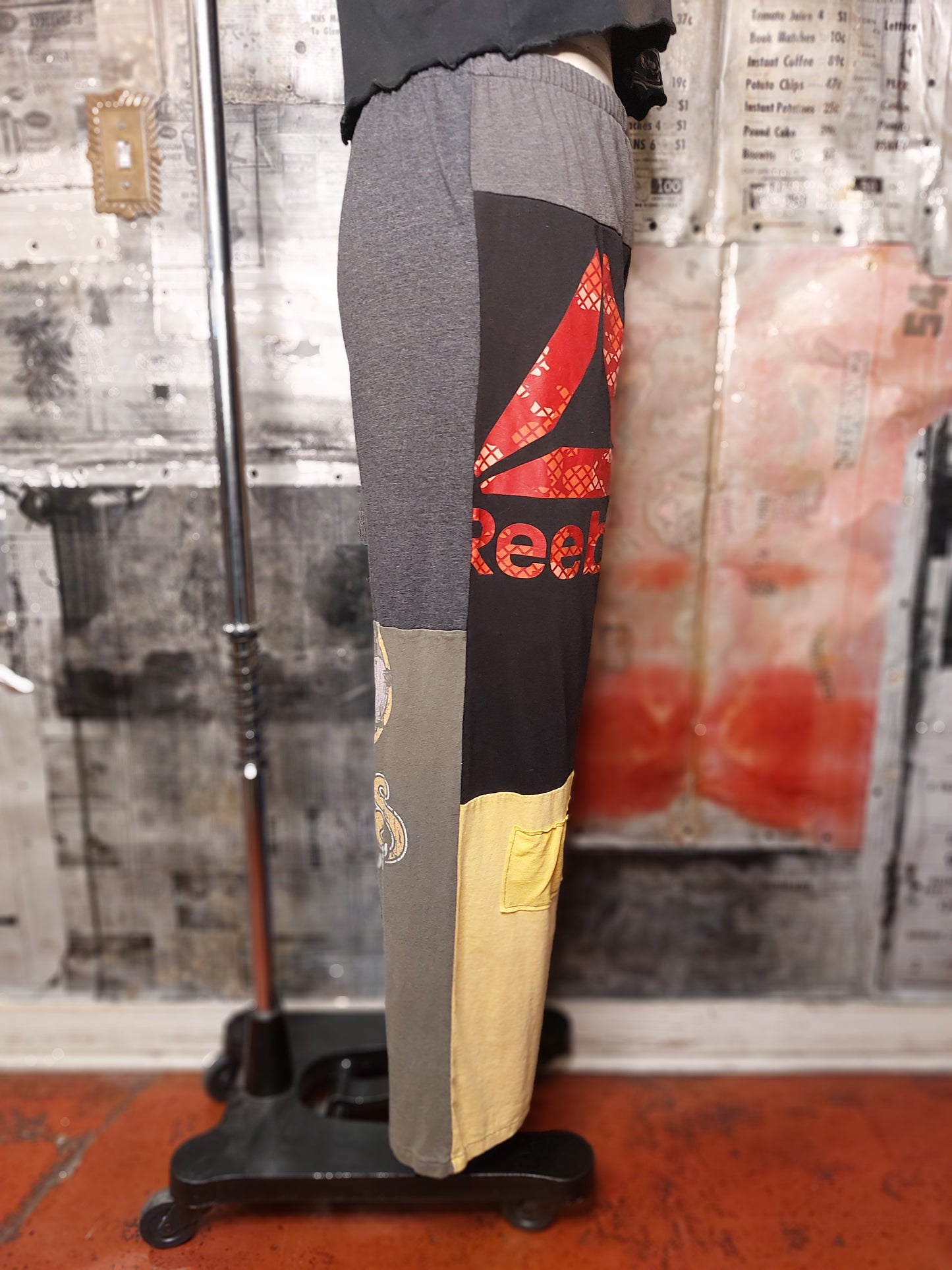 Graphic Tee Pants #2
