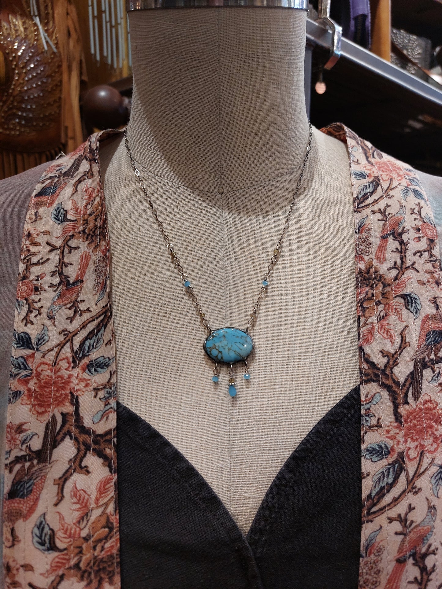 Oval Aqua Vintage Glass *N238