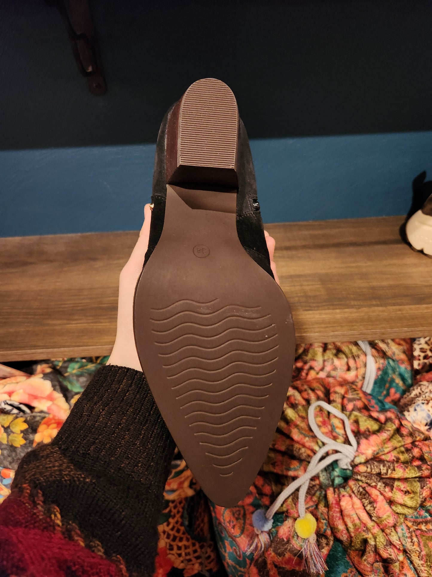 Yoli Mid Calf Western Boot - Black Suede