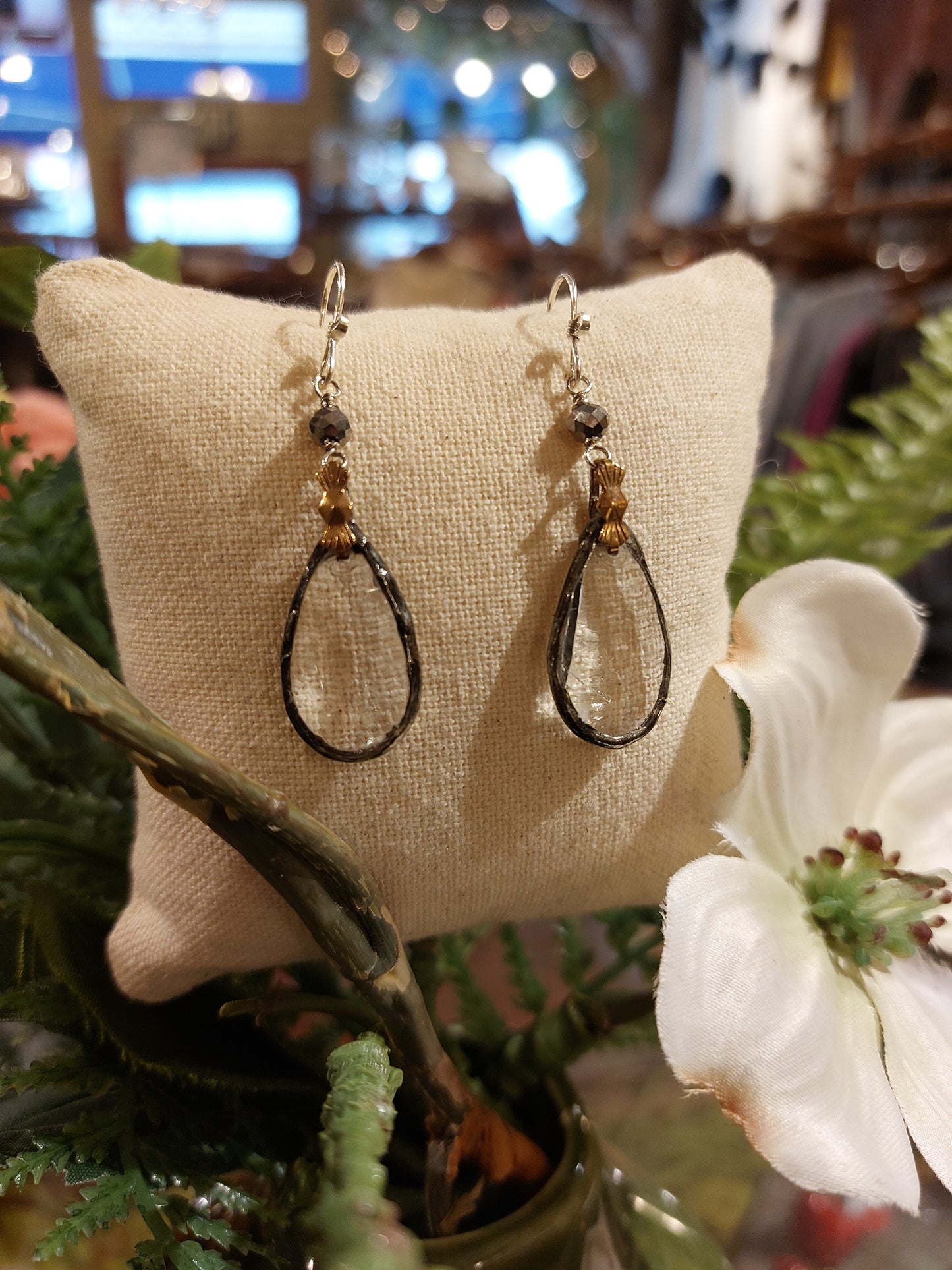 Vin Lamp Crystal Earrings *E262