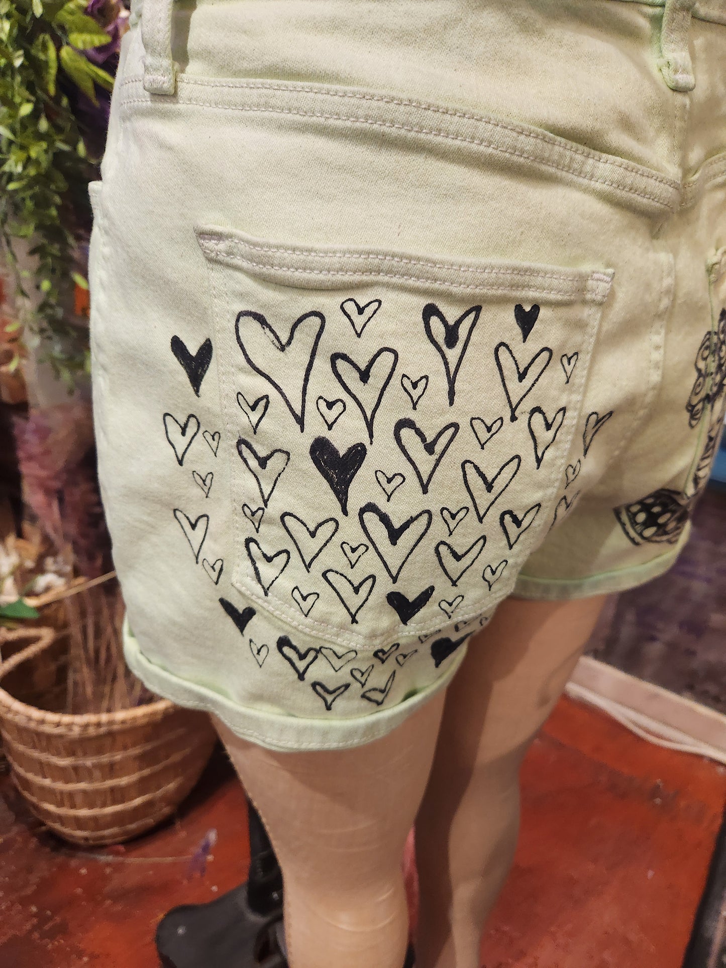 Traumatism Art Minty Fresh Hare Shorts