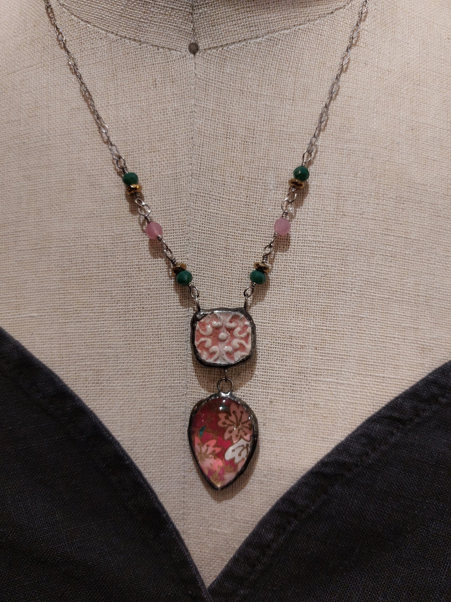 Ceramic With Origami Under Glass Drop (1) *N236