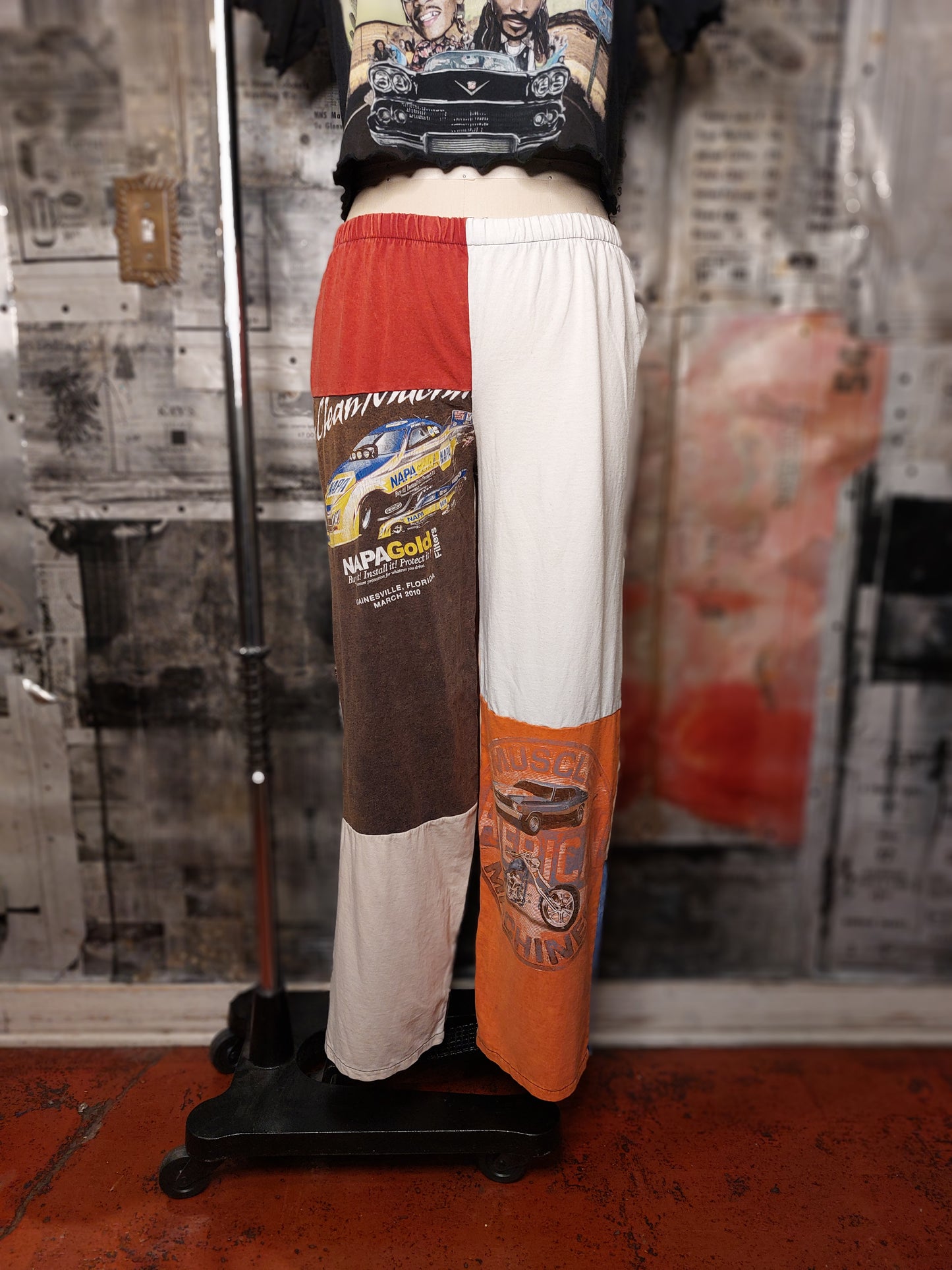 Graphic Tee Pants #5
