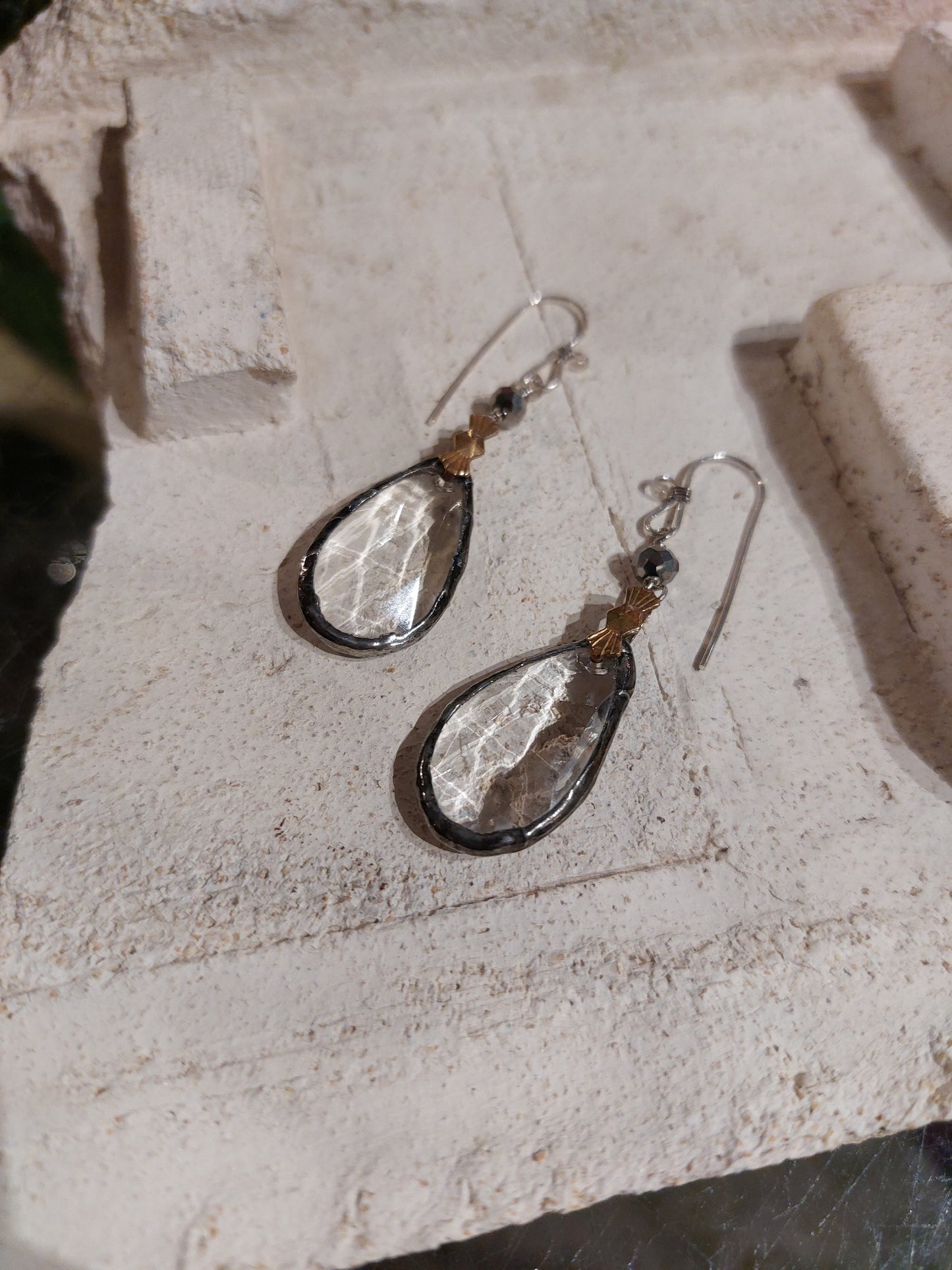 Vin Lamp Crystal Earrings *E262