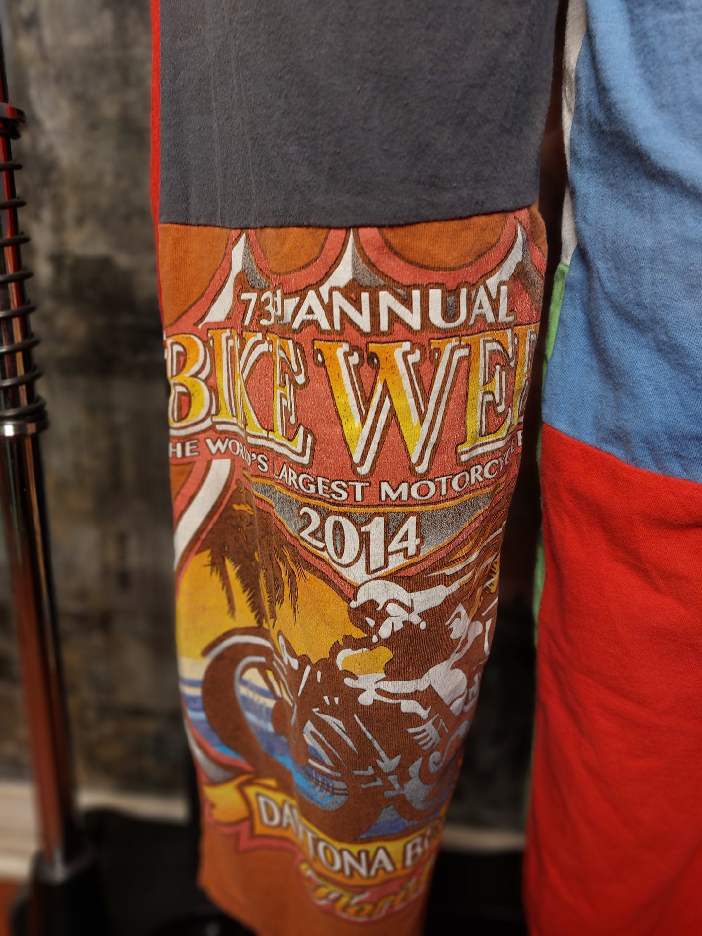 Graphic Tee Pants #6