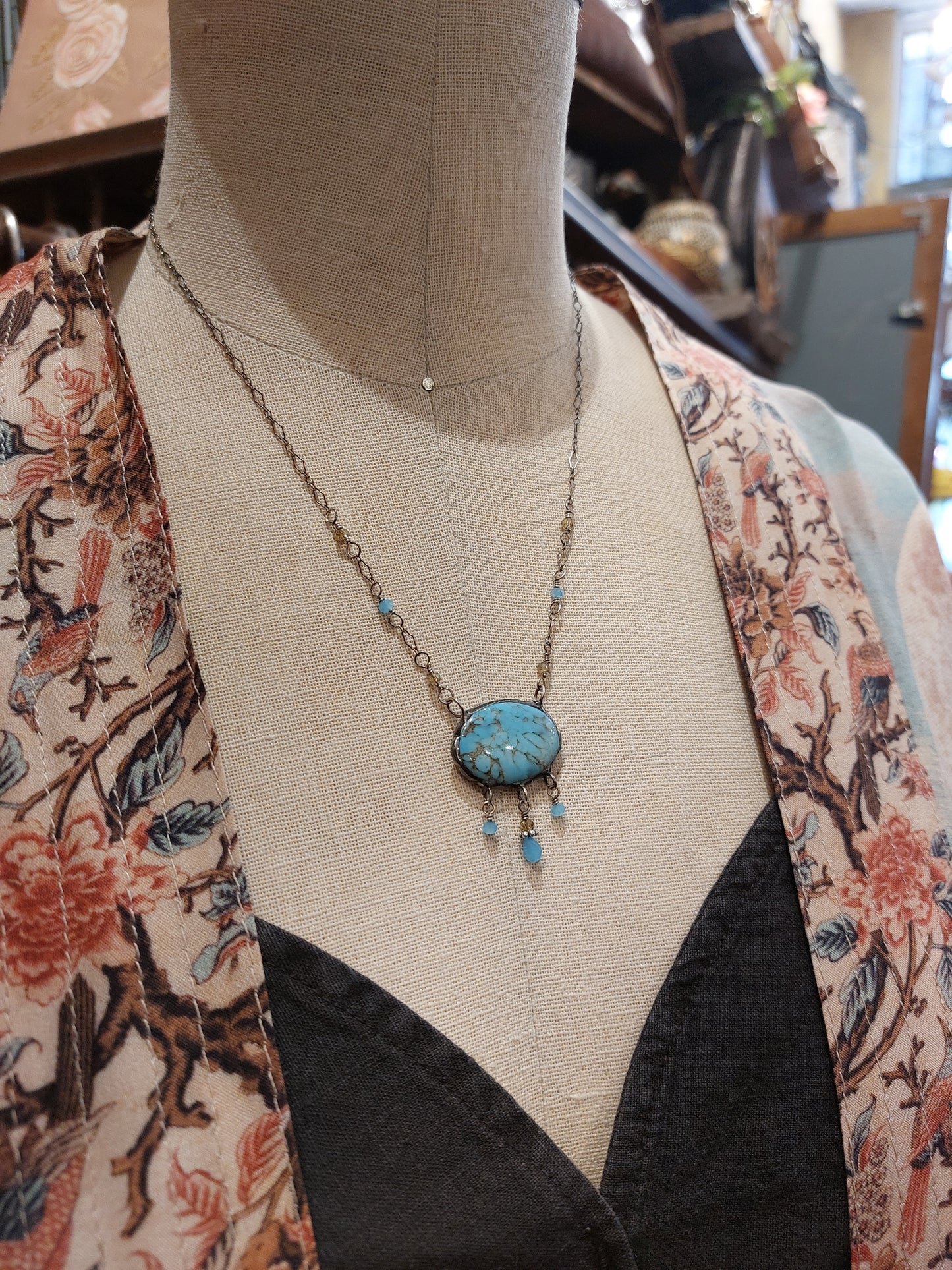 Oval Aqua Vintage Glass *N238