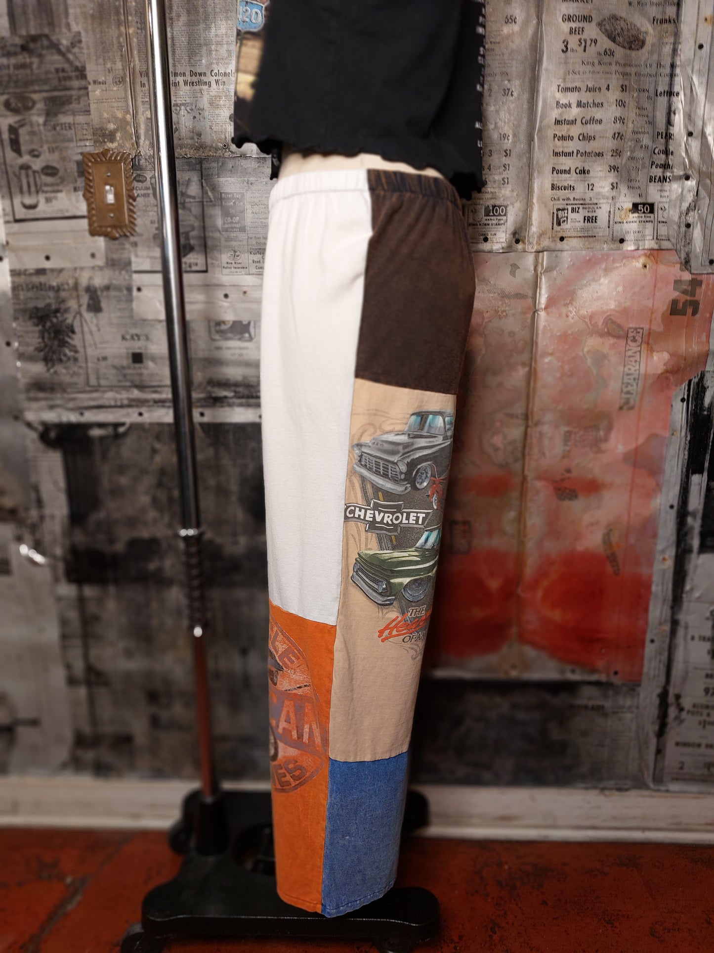 Graphic Tee Pants #5