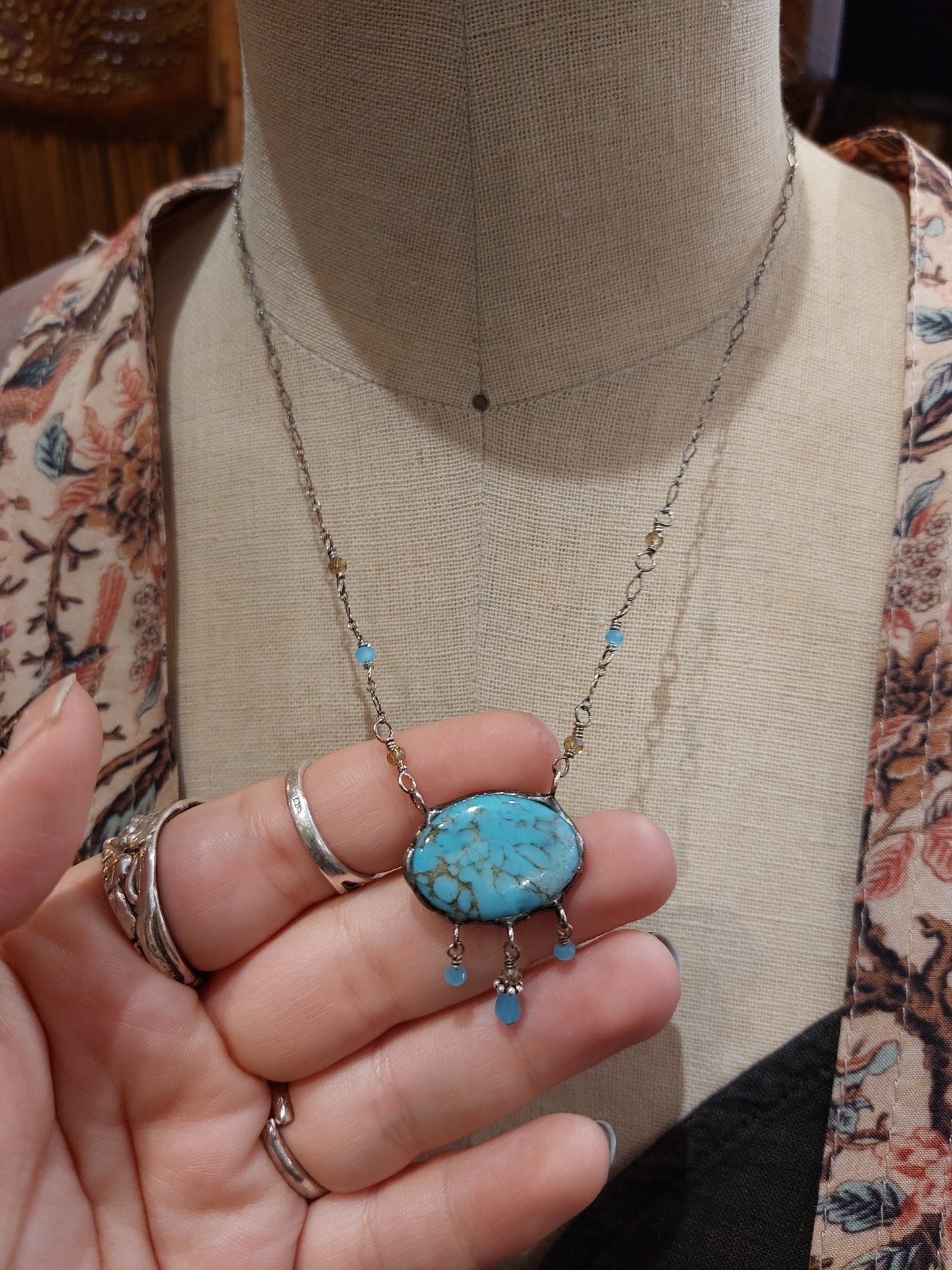 Oval Aqua Vintage Glass *N238