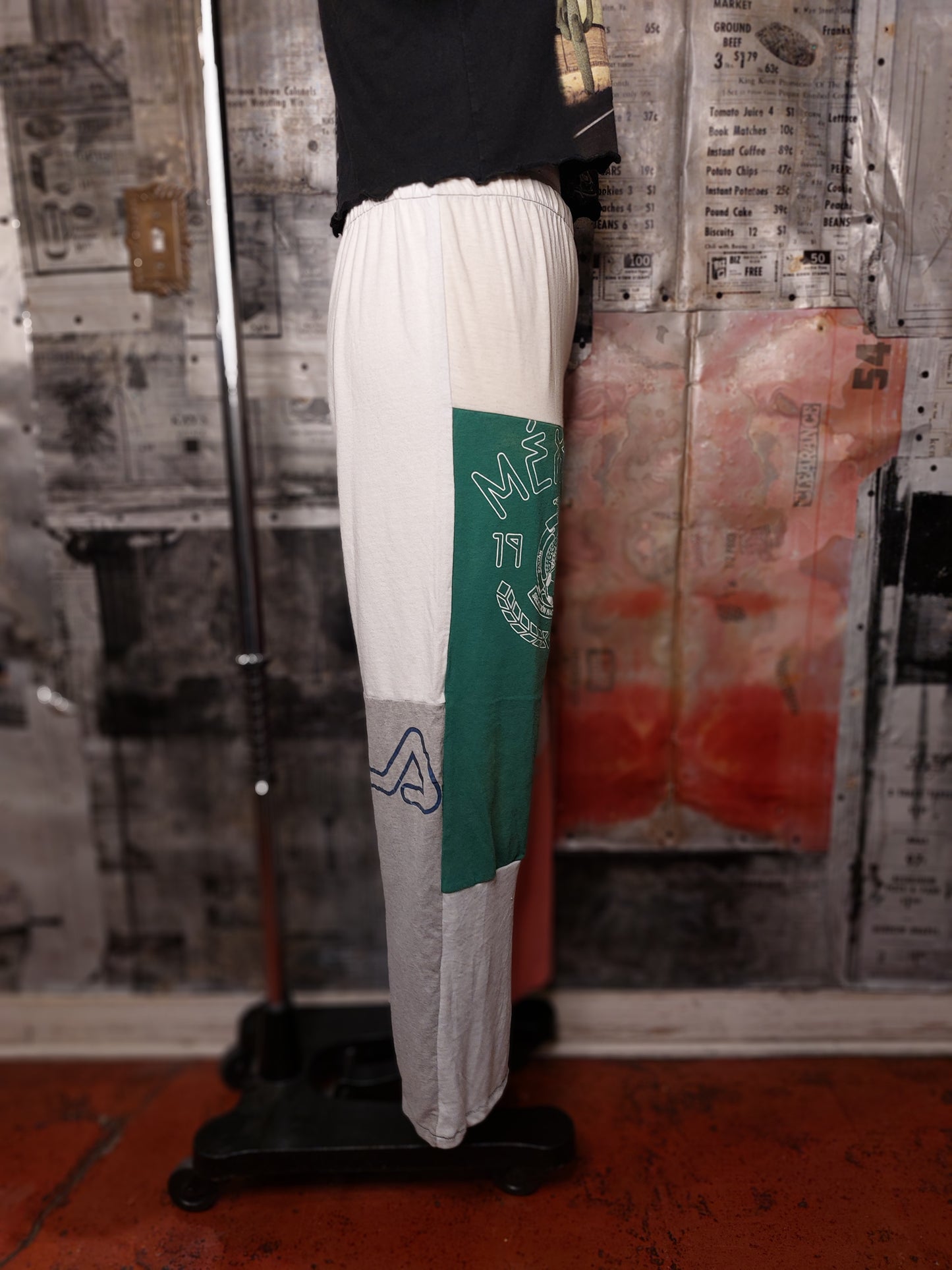 Graphic Tee Pants #1