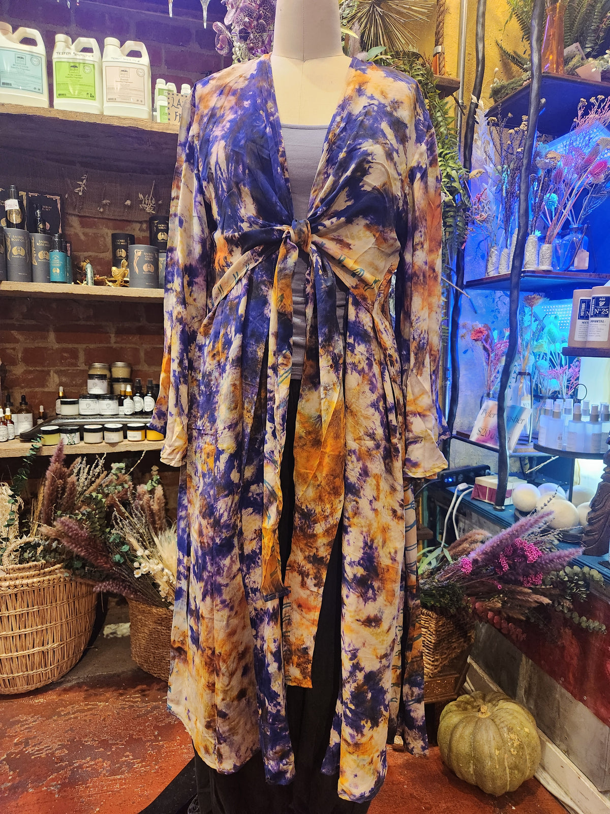 Crepe Sari Spellbound Kimono 0926 016