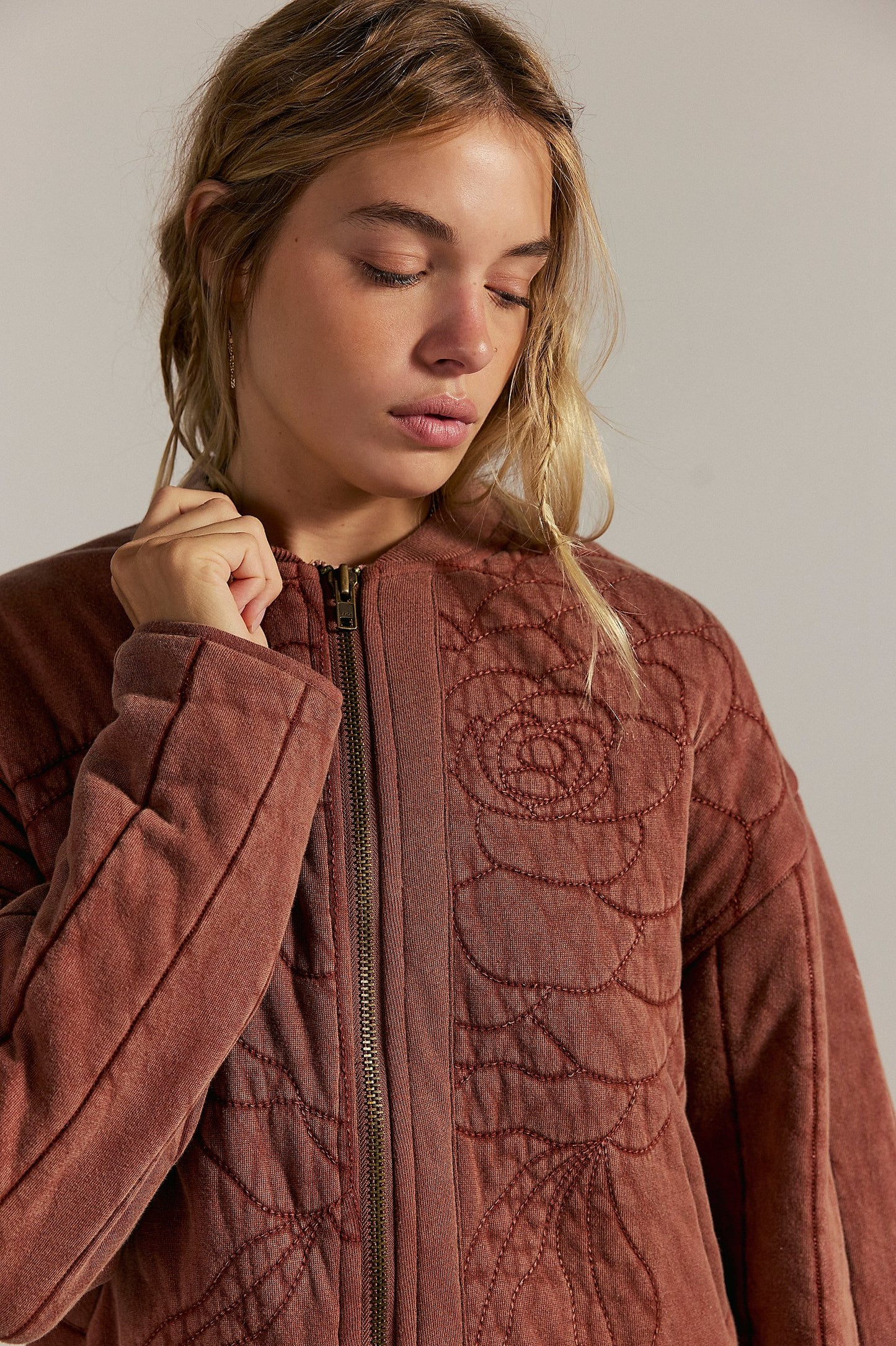 Rose Sweatshirt - Cinnamon Stick