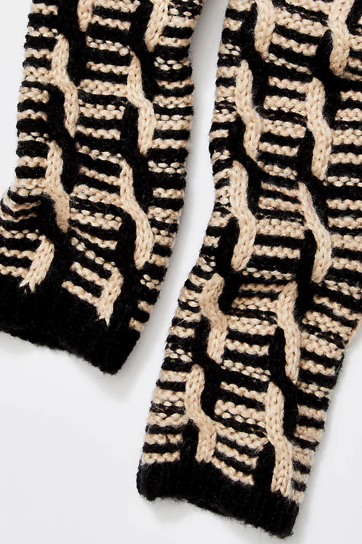 Mariella Cable Knit Arm Warmers - Black/Tan - La De Da