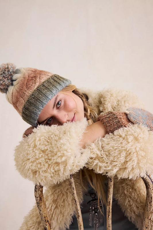 Rainbow Run Hat & Gloves Set - Blue Combo