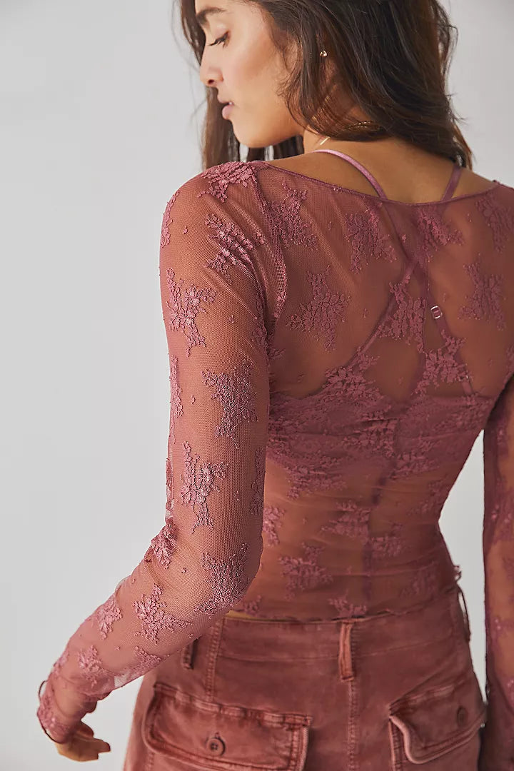 Oh Bloom Full Bloom Layering Top - La De Da