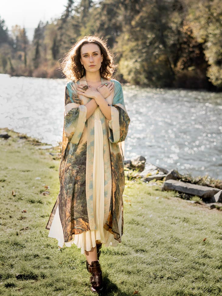 Awakening Long Kimono - La De Da