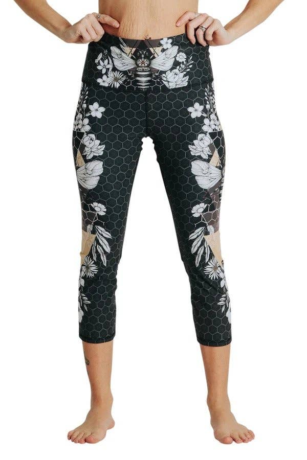 Blackout Beeloved Printed Yoga Crops - La De Da