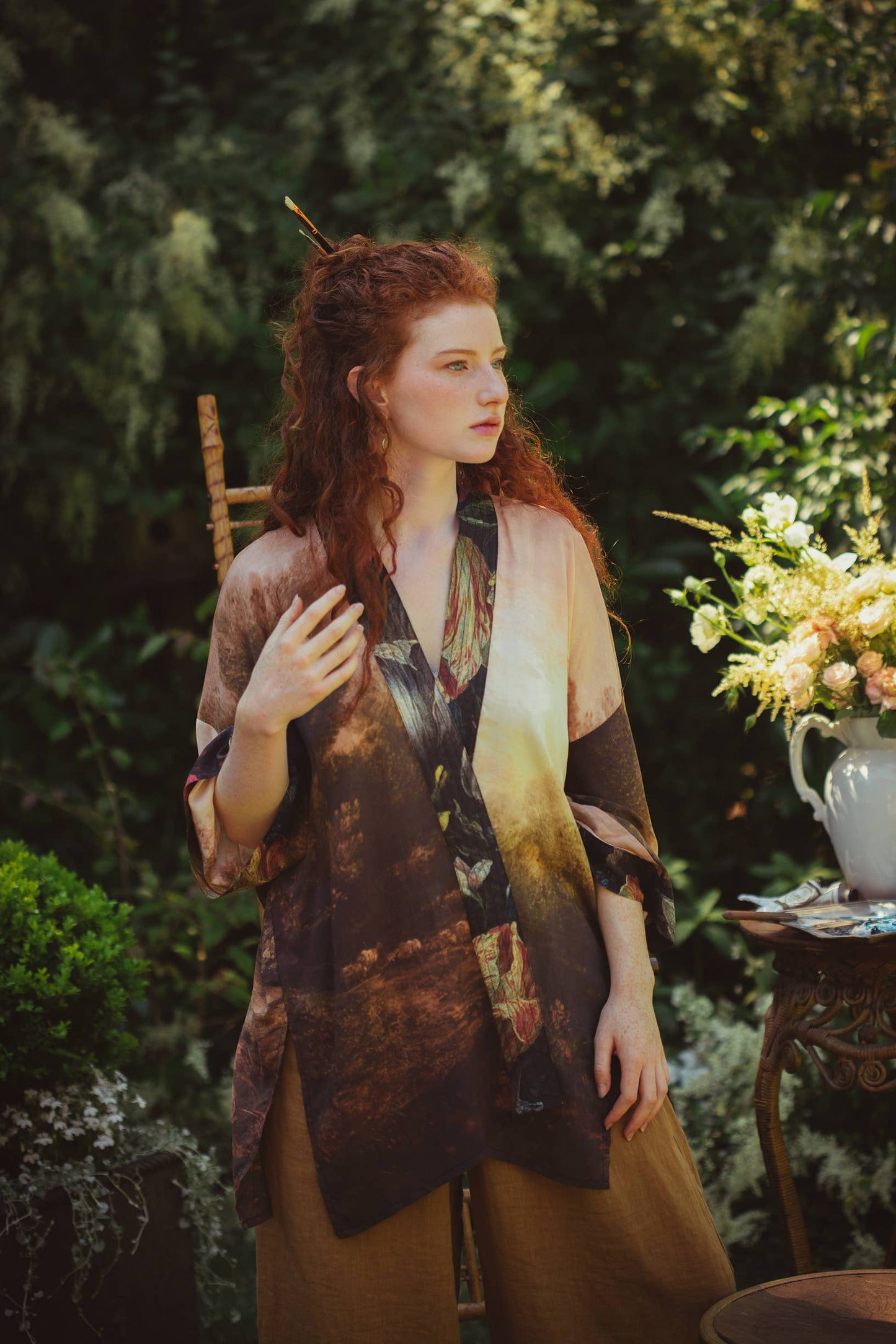 The Artist Mid-length Kimono - La De Da