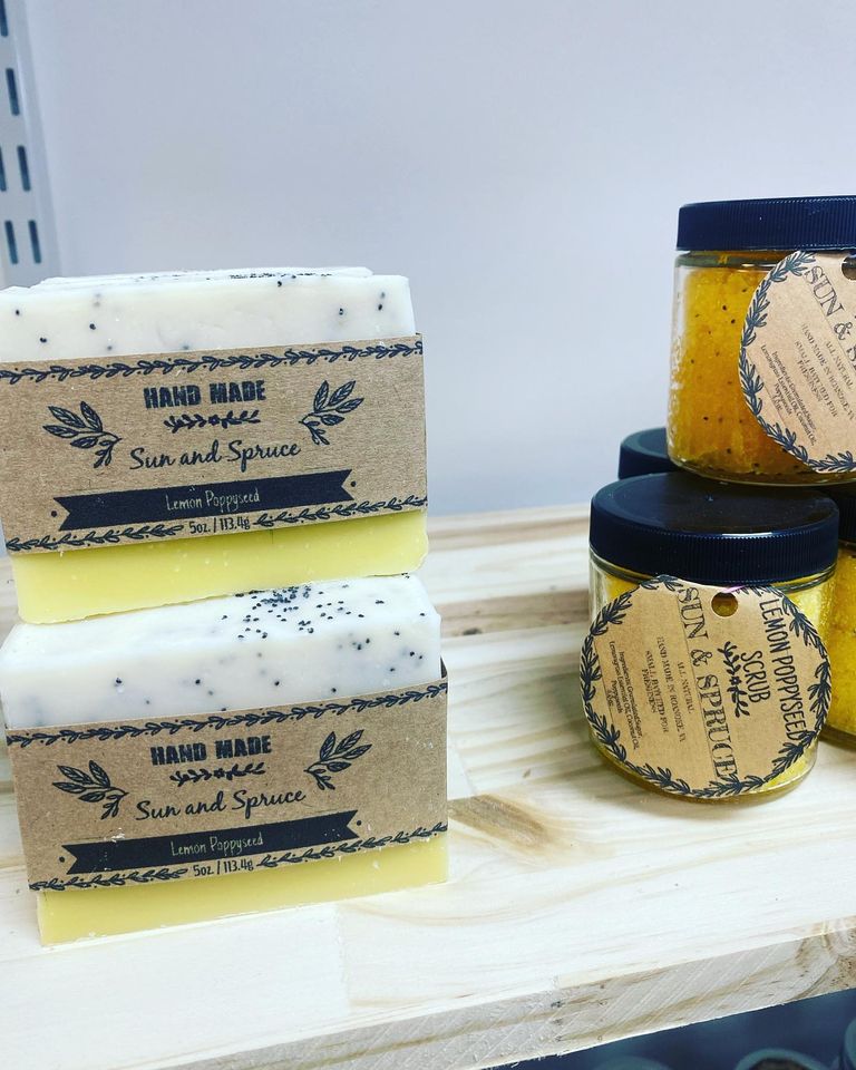 Lemon Poppyseed Bar Soap - La De Da