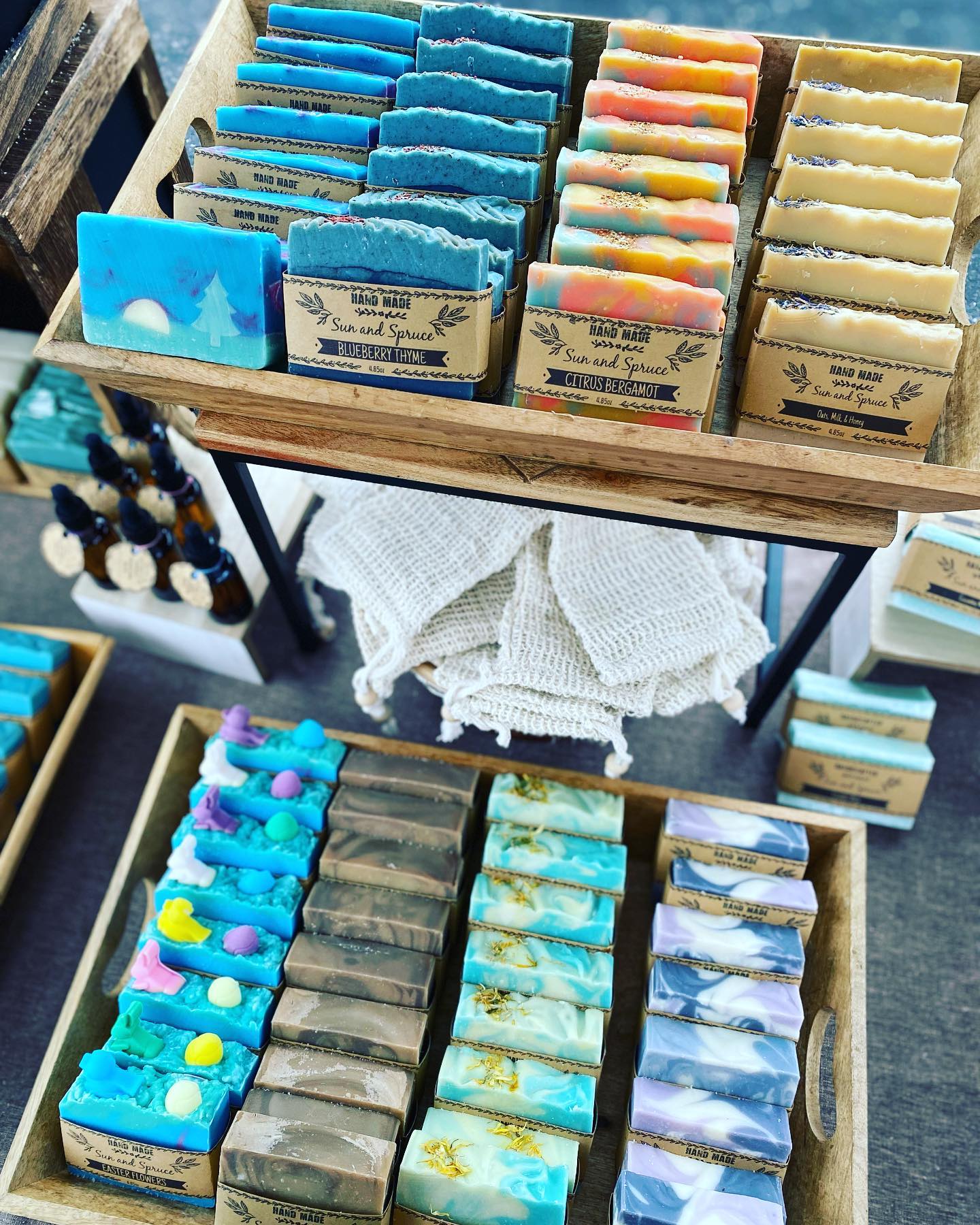 Whiskey & Tobacco Bar Soap - La De Da