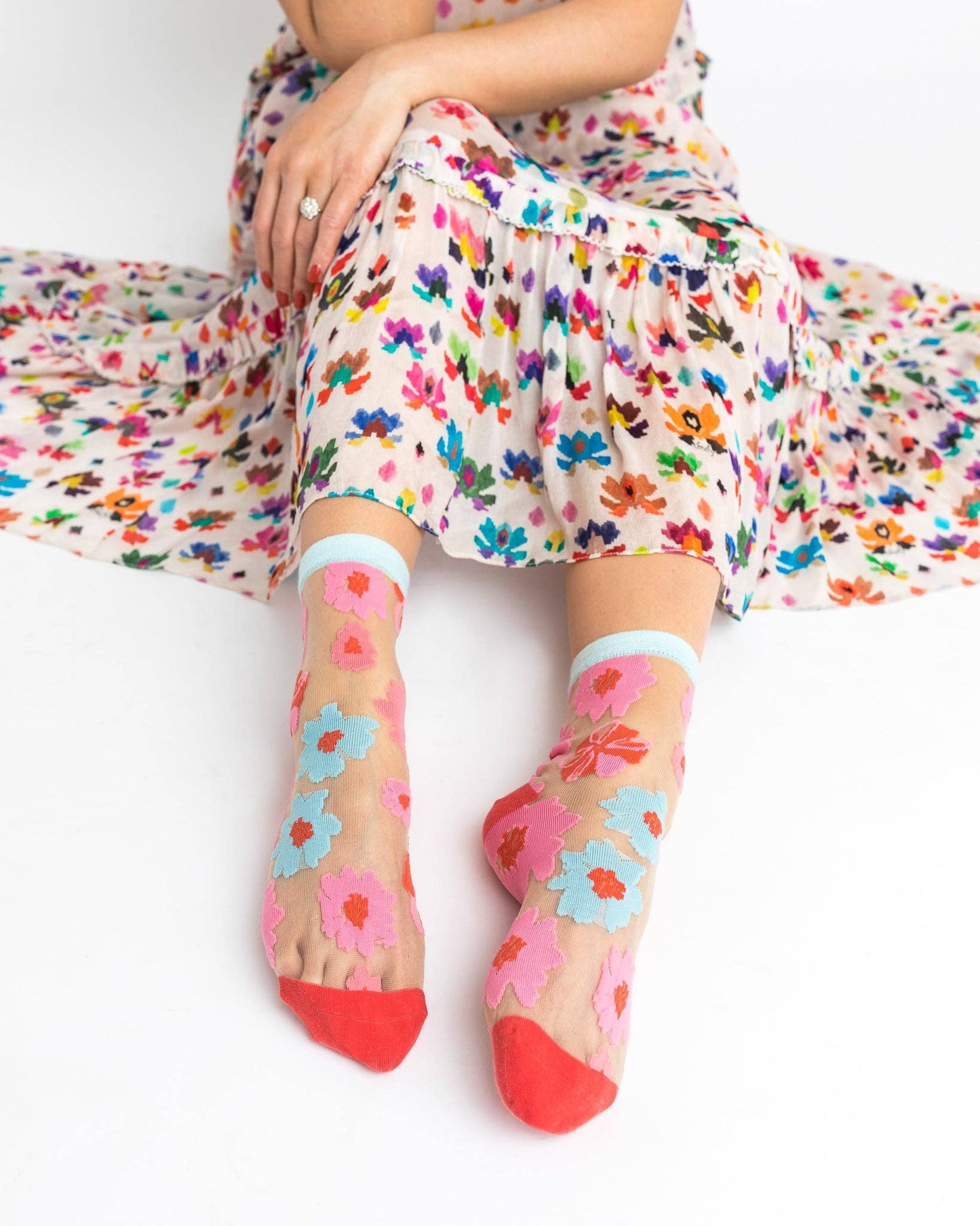 Ribbon Roses Sheer Ankle Sock - La De Da