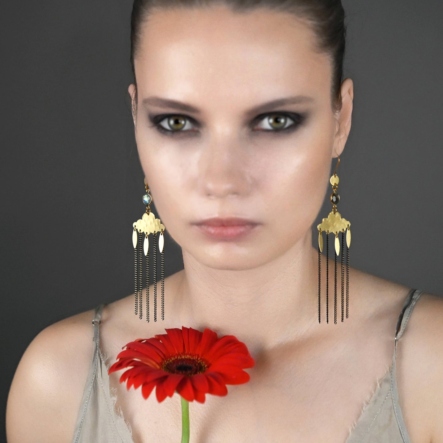 Dramatic Hammered Cloud Labradorite Earrings - La De Da