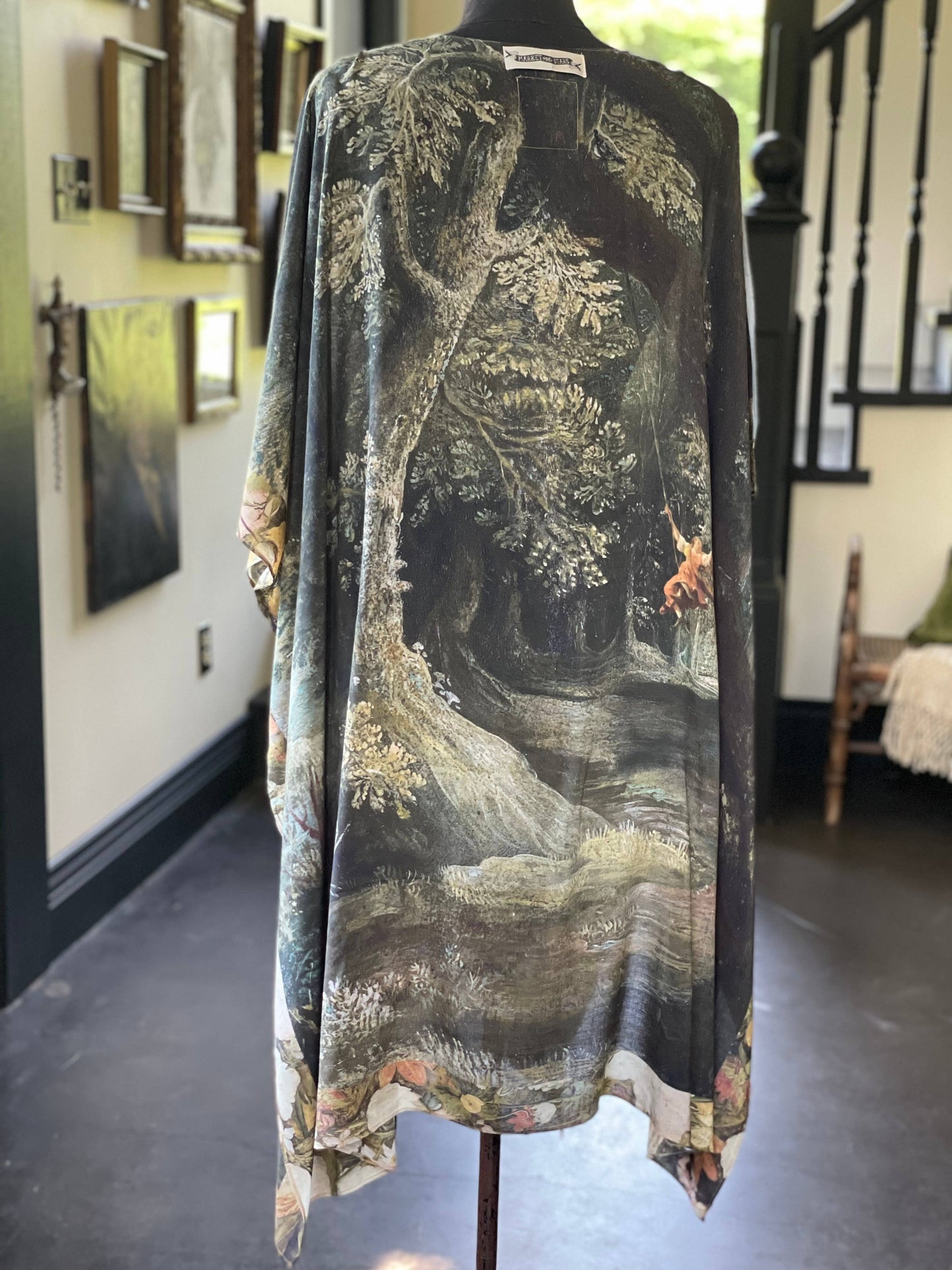 Castles In The Air Starduster Kimono - La De Da