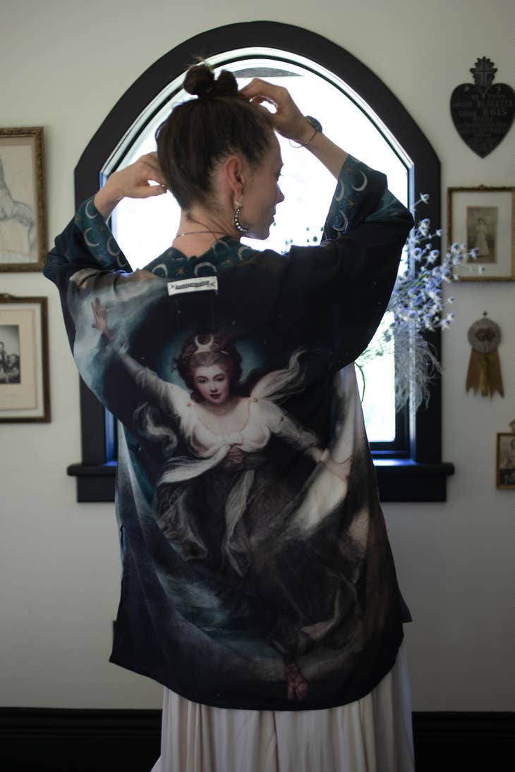 The Dreamer Mid-length Kimono - La De Da