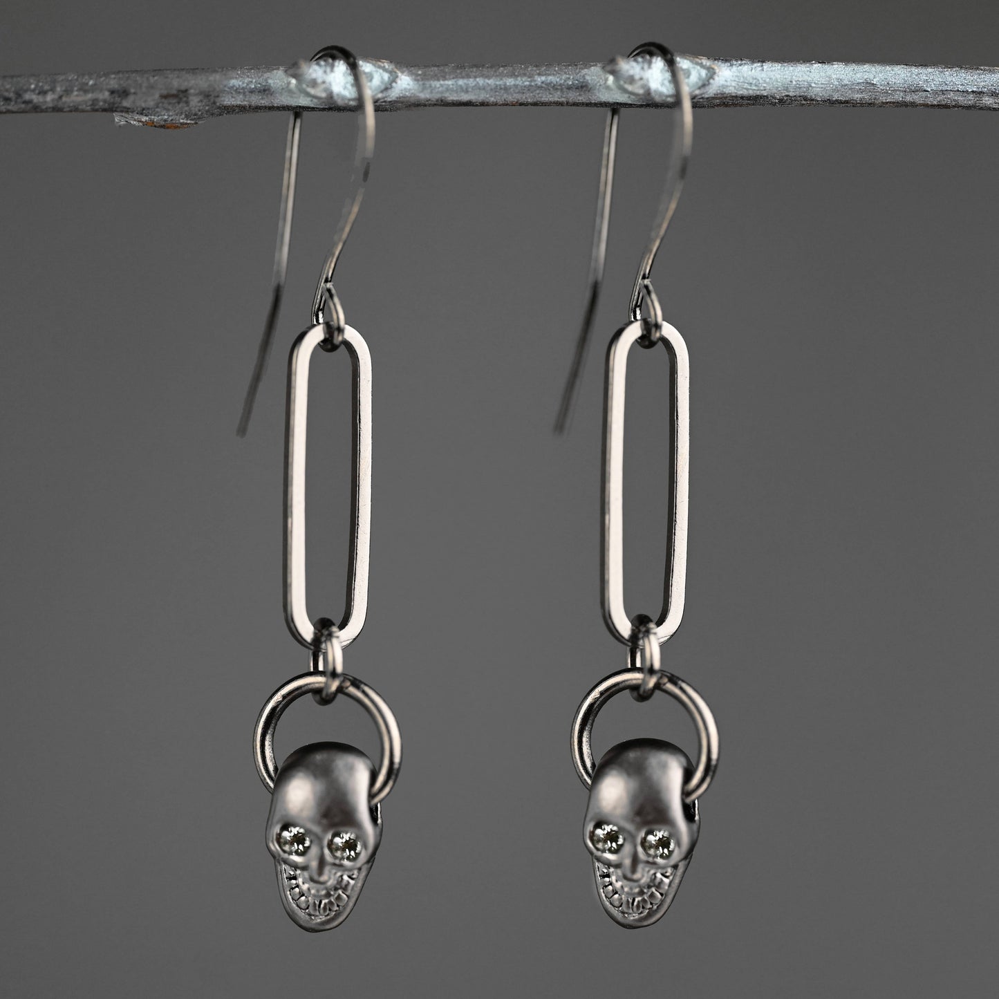 Hematite Skulls w/ Crystal Eyes & Oval Earrings (Gunmetal) - La De Da