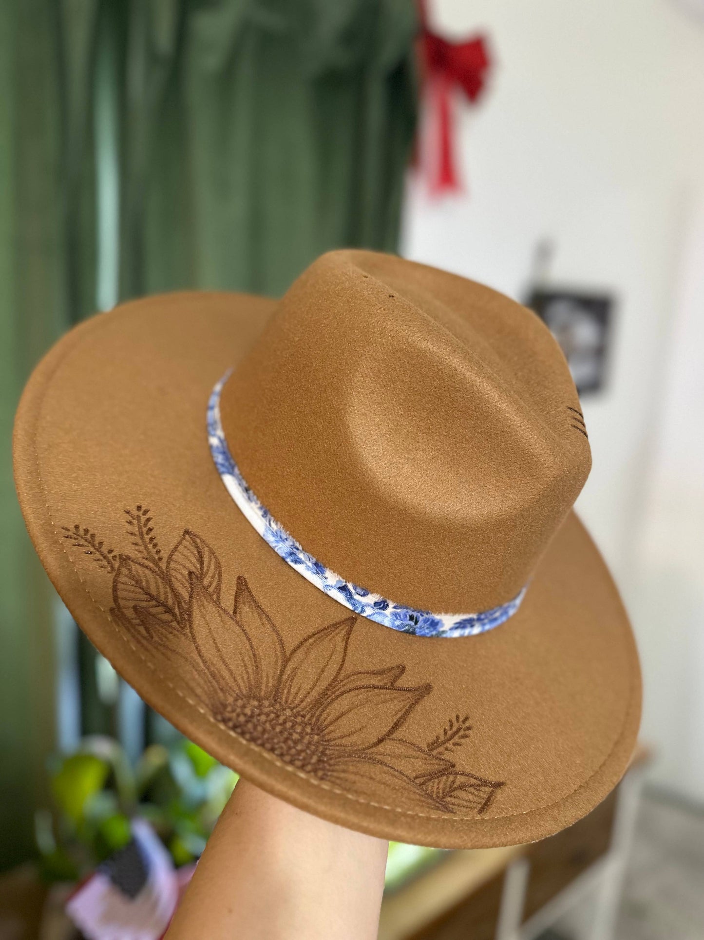 Burnt Felt Hat - Caramel
