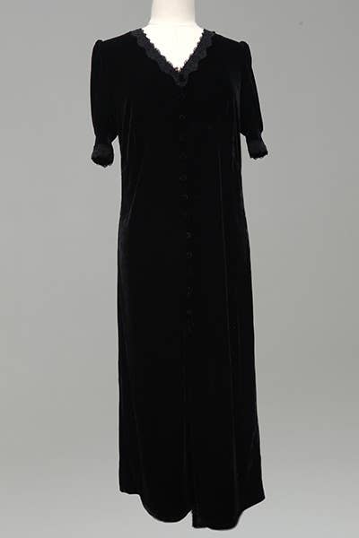 3680-MAD Stretch Velvet Empire Waist Dress with Lace Trim - La De Da