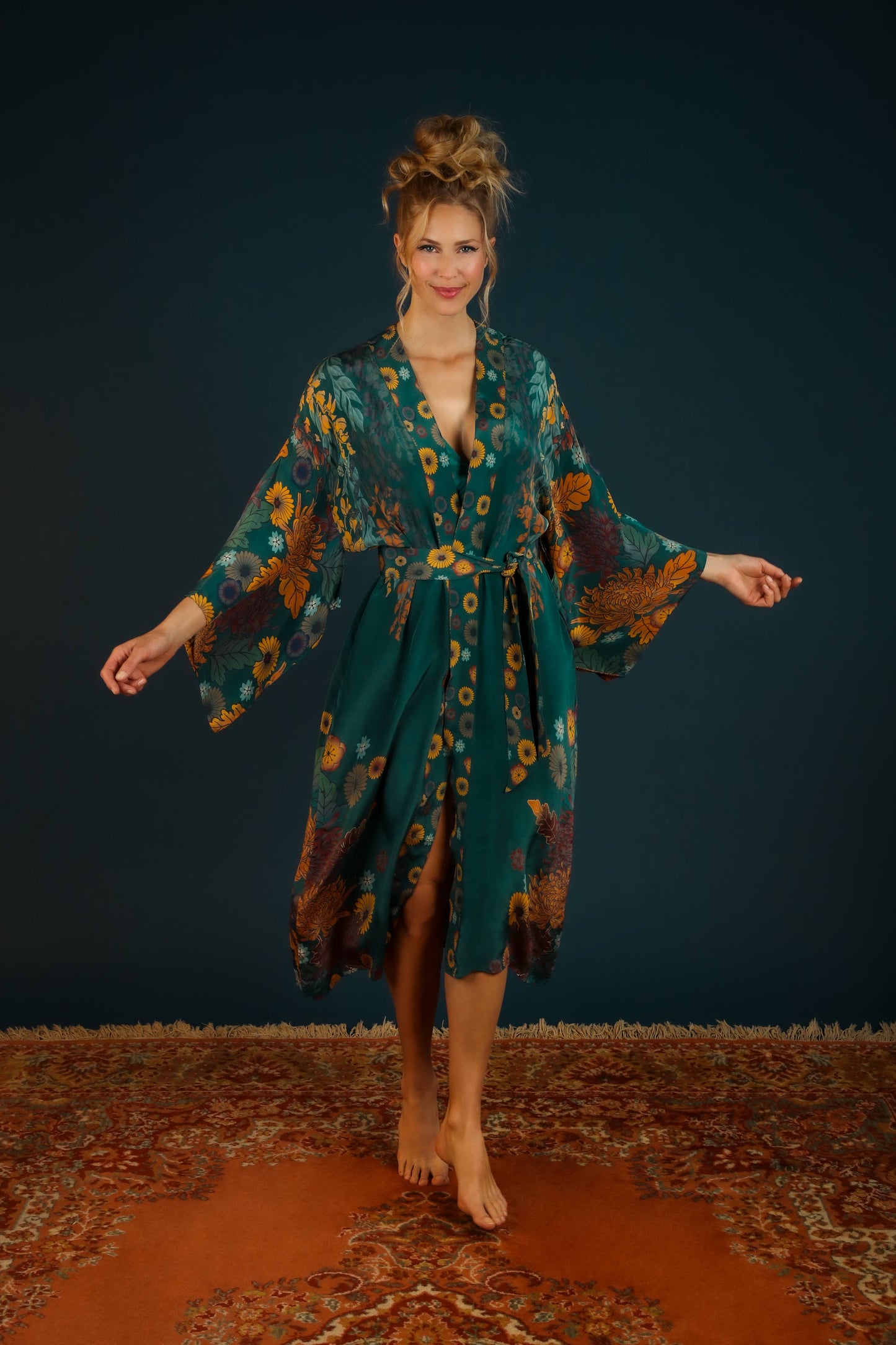 Luxe Trailing Wisteria Kimono Gown - Teal - La De Da