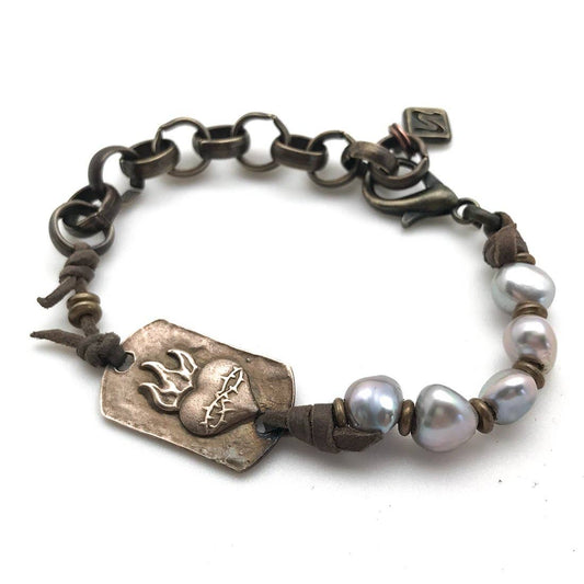 Kendra Baroque Pearl Heart Medallion Bracelet - Bronze