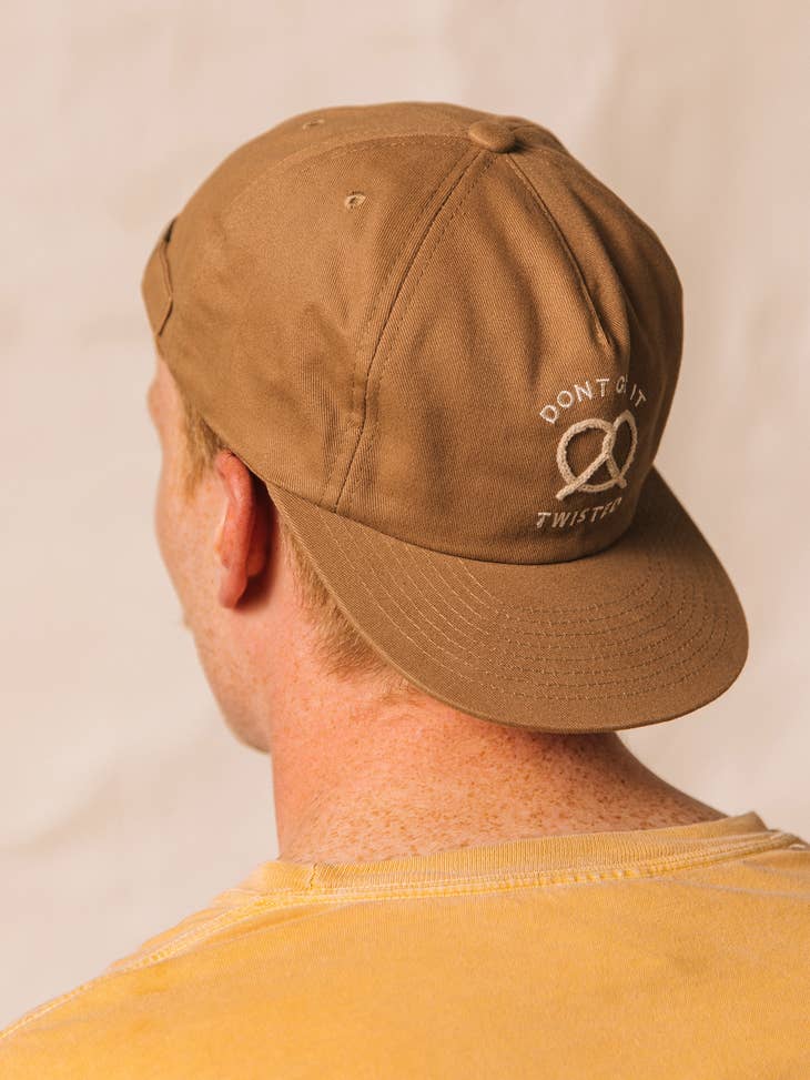 Don't Get in Twisted Hat - La De Da