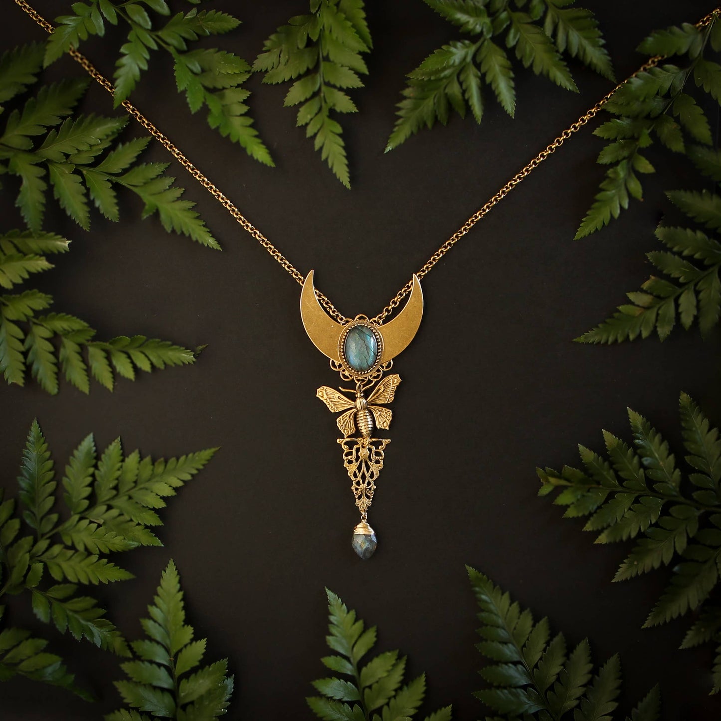Lunaculture Lace-Gilded Moth - La De Da