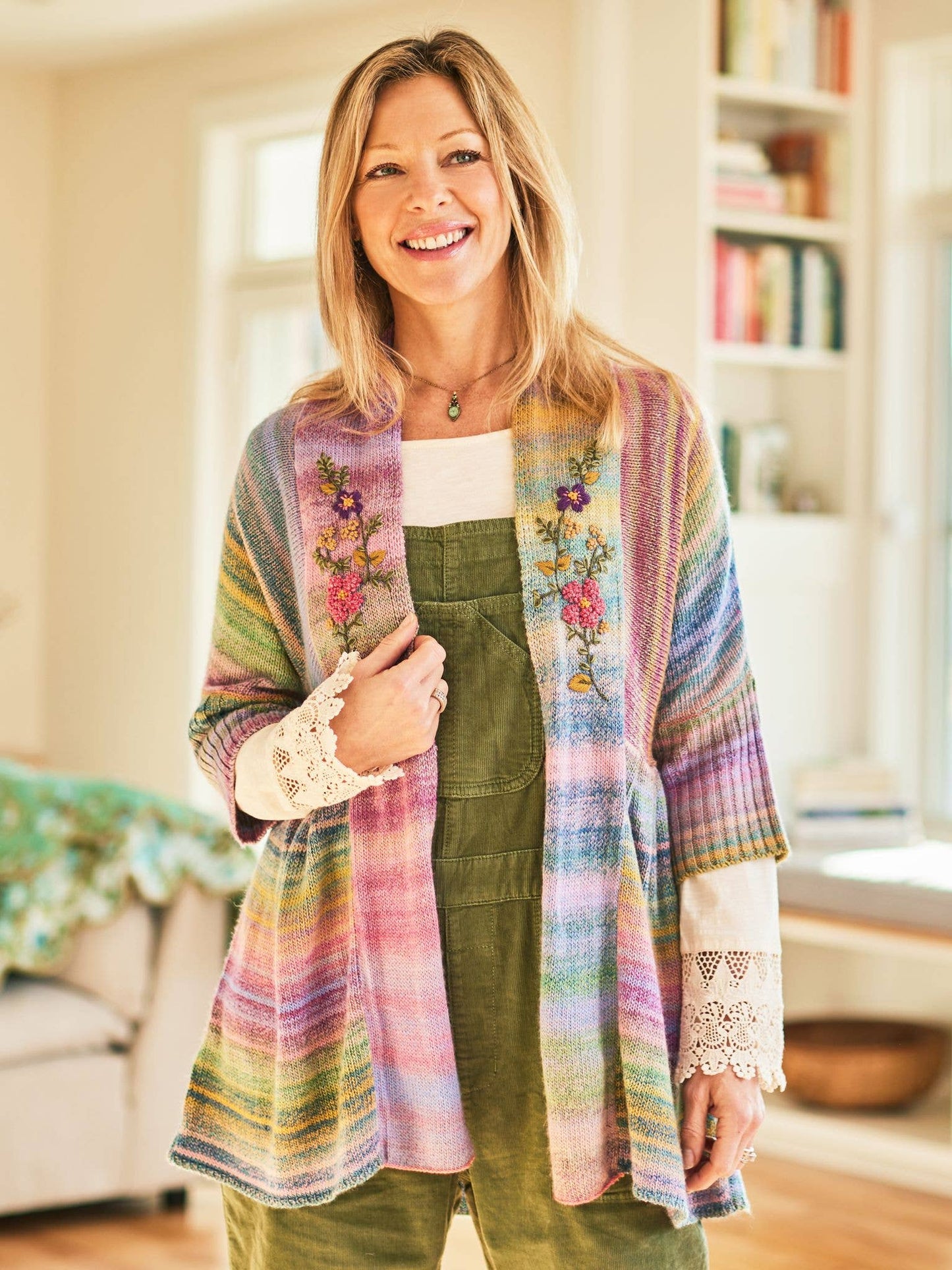 Taos Embroidered Sweater - La De Da