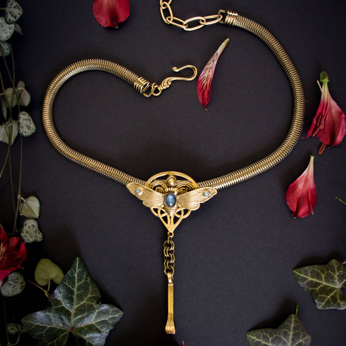 Brood X: Evolution Necklace - La De Da