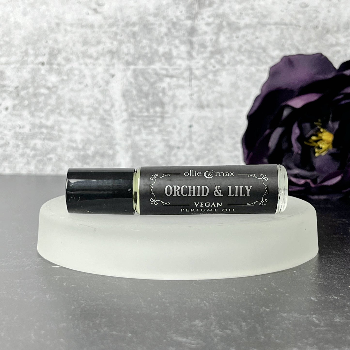 Orchid and Lily Vegan Perfume Oil - La De Da