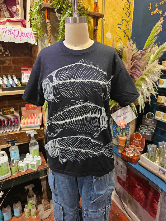 Black Fishbones Tee - Handpainted & Upcycled - IH7*